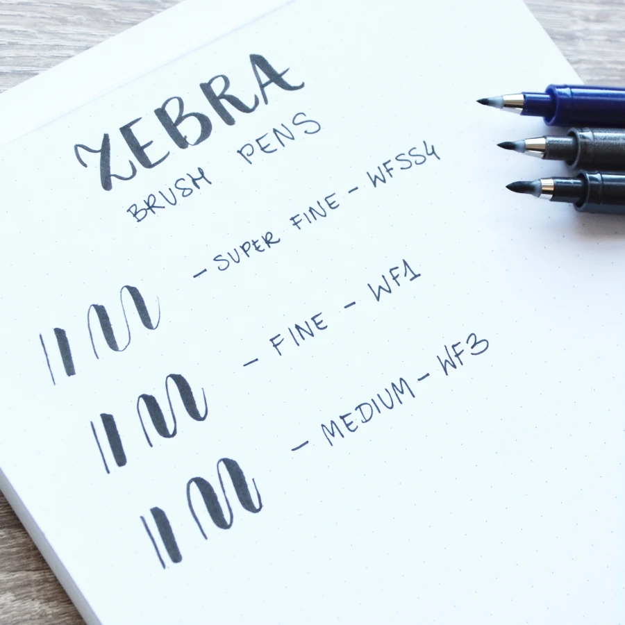 Devangari-art-brush-pen-zebra-fine-medium-01
