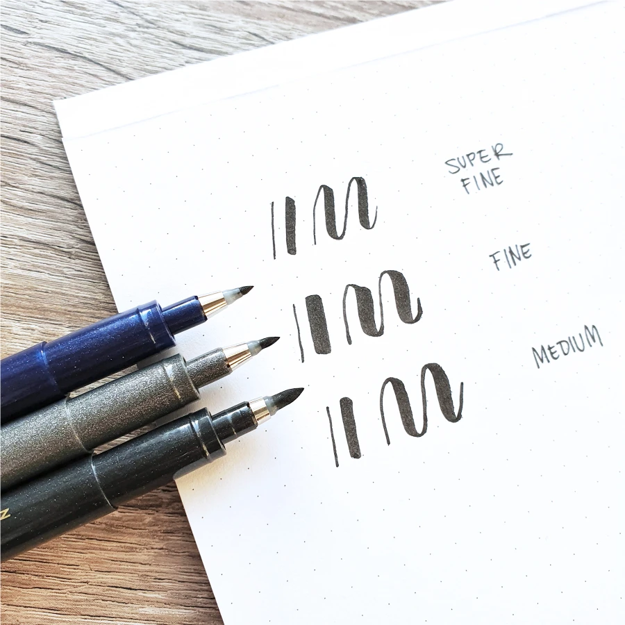 Devangari-art-brush-pen-zebra-super-fine-medium-zestaw-02