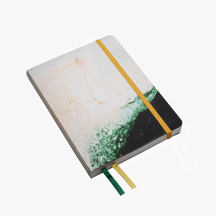 Devangari-art-notes-w-kropki-emerald-coast-01