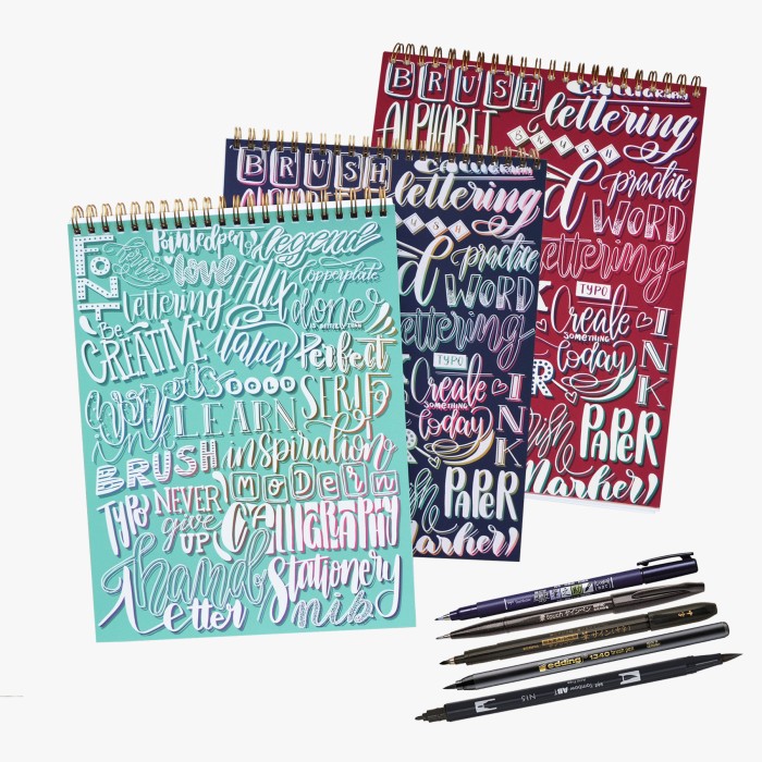 Devangari-art-zestaw-kaligrafia-3-zeszyty-cwiczen-5-brush-peny-lettering
