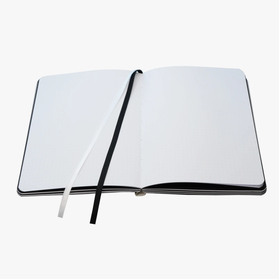 Devangari-art-notes-w-kropki-starry-night-czarno-bialy-papier-07