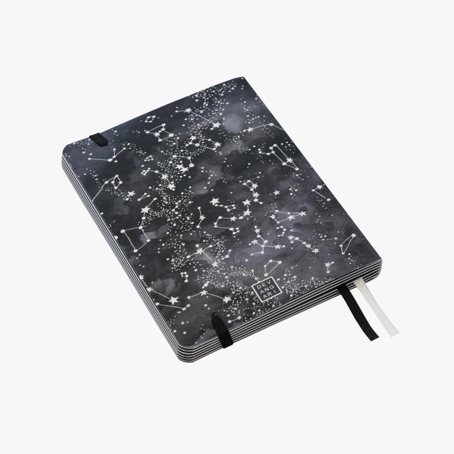 Devangari-art-notes-w-kropki-starry-night-czarno-bialy-papier-02
