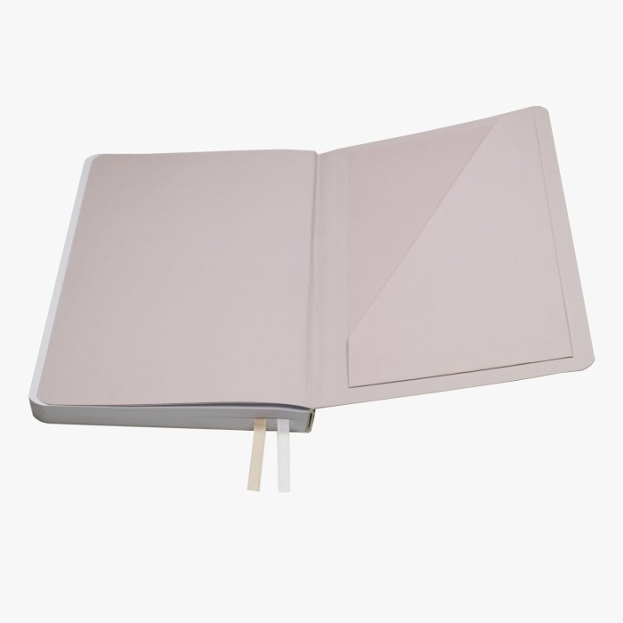 Back pocket for small cards and notes