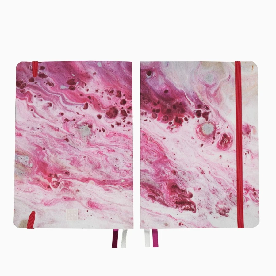 Unique cover inspires bullet journalling